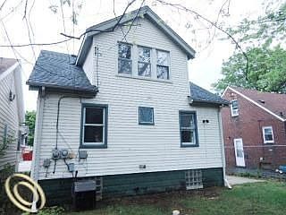 5th image of 1172 Fort Park Blvd