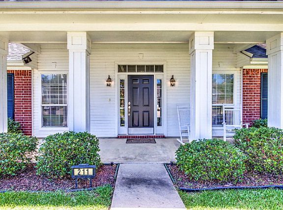 5th image of 211 Bobwhite Dr