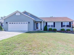 370 Cuivre Valley Dr, Troy, MO 63379