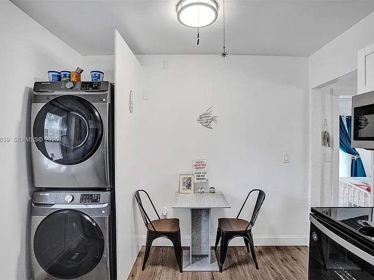 101 SW 22nd Ave — Photo 27
