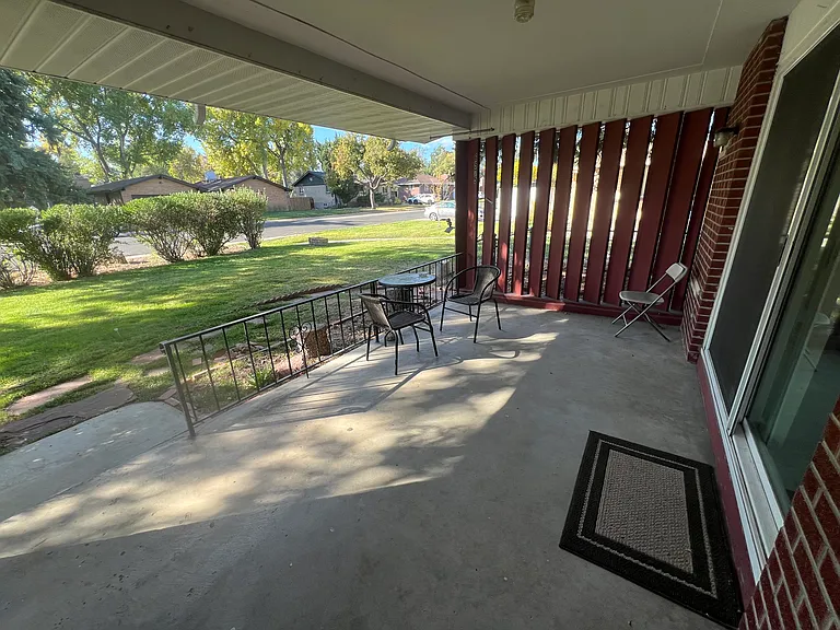 6875 W 32nd Pl — Photo 5