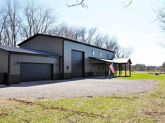 2nd image of 2185 W Keiser Rd