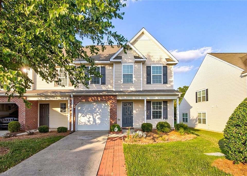 1st image of 312 Robyns Glen Cir