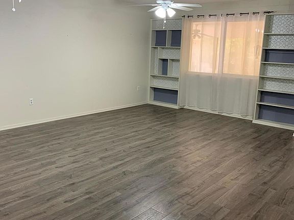 2nd image of 10038 N 103rd Ave
