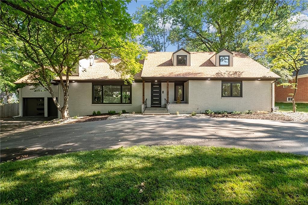 2026 W 63rd St, Mission Hills, KS 66208 | Zillow