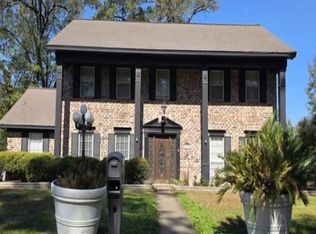 1014 Rhine Ln, Houston, TX 77090