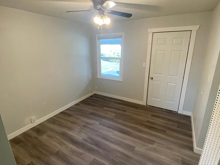 3004 Fruitvale Blvd #3 — Photo 2