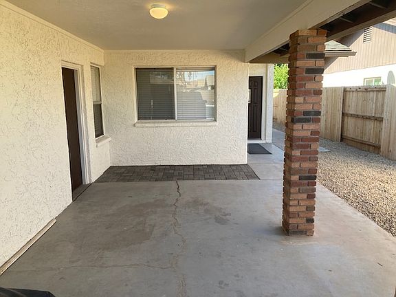 3rd image of 1857 E Jacinto Cir