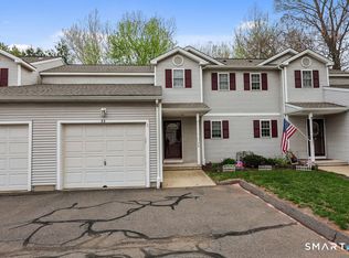 1048 S Main St #32, Southington, CT 06489