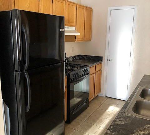 Gas Range, Refrigerator, Pantry Closet