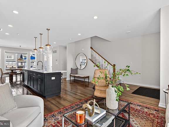 4th image of 354 Star Tavern Ln