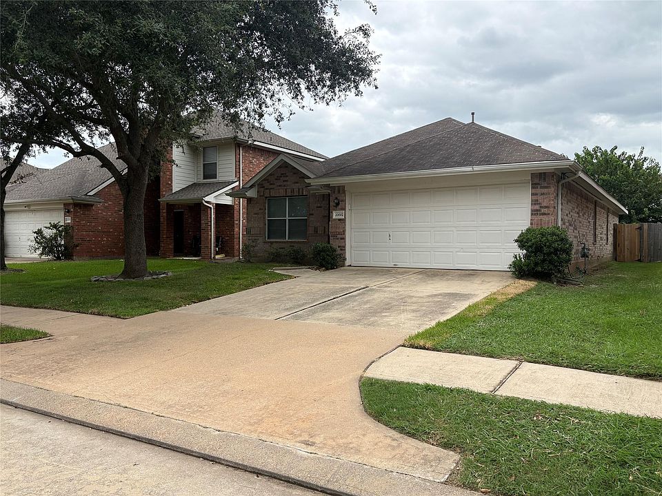 1st image of 20002 Parkstone Bend Ln