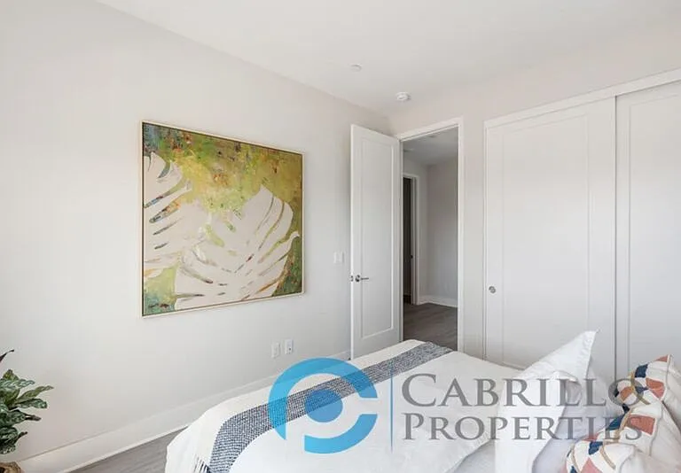 1662 Neptune Ave — Photo 26