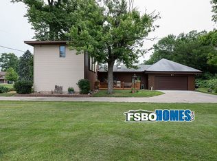 15346 Ebson Rd, Fulton, IL 61252