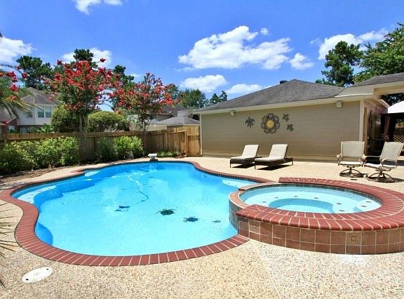 2nd image of 6019 Riverchase Village Dr