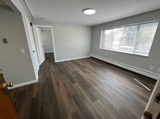 41 Cherry St APT 6, Pawtucket, RI 02860