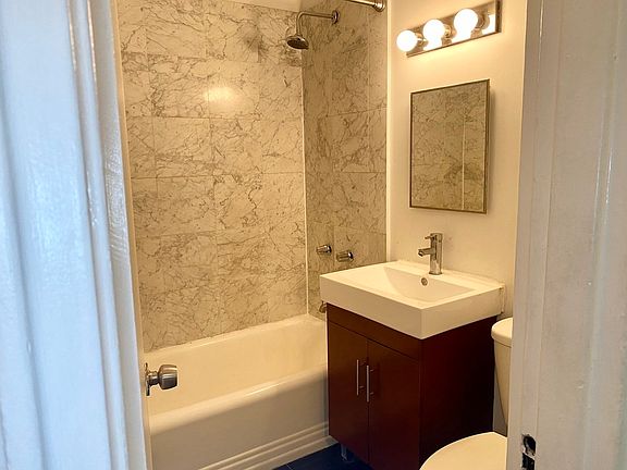 4th image of 363 3rd Ave APT 2D