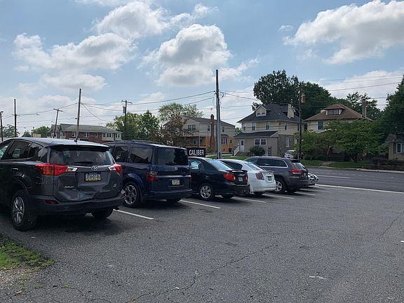 3rd image of 108 N Chester Pike #E