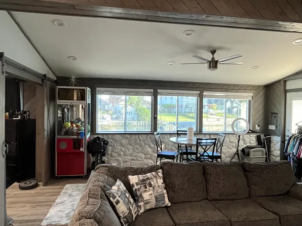 7813 Buffalo Ave Unit 4, Niagara Falls, NY 14304