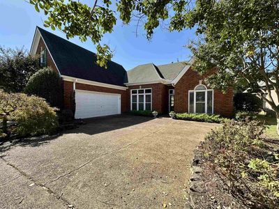 1089 Links View Ln W, Cordova, TN, 38018