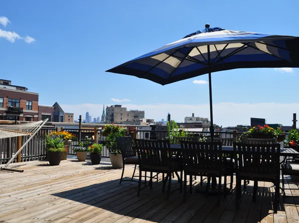 1601 W School St APT 304, Chicago, IL 60657