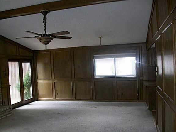 4th image of 12320 High Meadow Dr