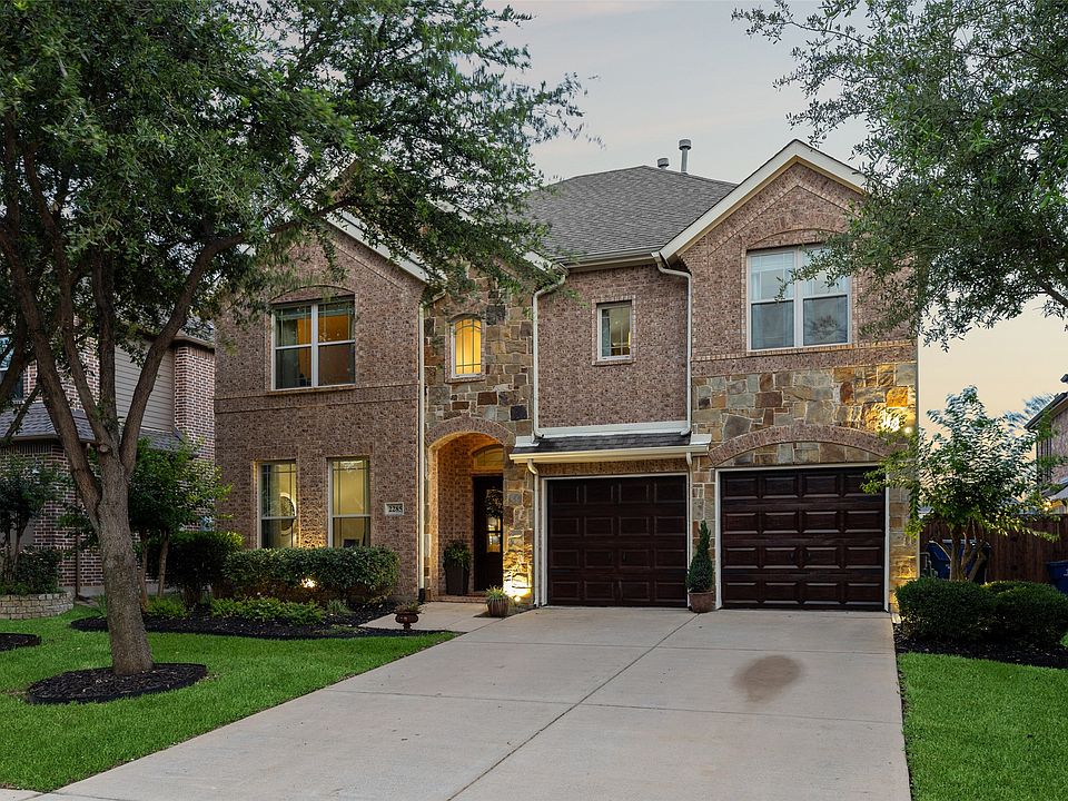1st image of 2285 Chenault Dr