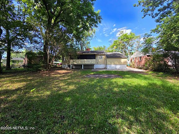 5th image of 7909 WAINWRIGHT Drive