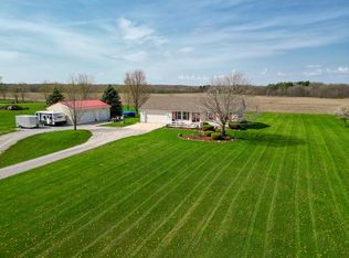 14055 Lohr Rd, Mount Vernon, OH 43050