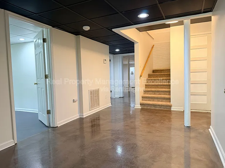 620 Carr St — Photo 40