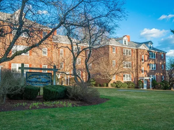 1 Dexter St APT 1, Malden, MA 02148