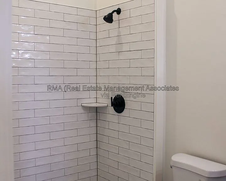 4 Zebulon St #2F — Photo 9