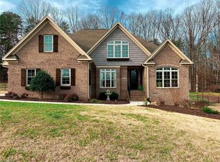 5917 Bostonian Dr, Greensboro, NC 27455