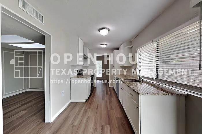 5028 Amhurst Ln — Photo 5