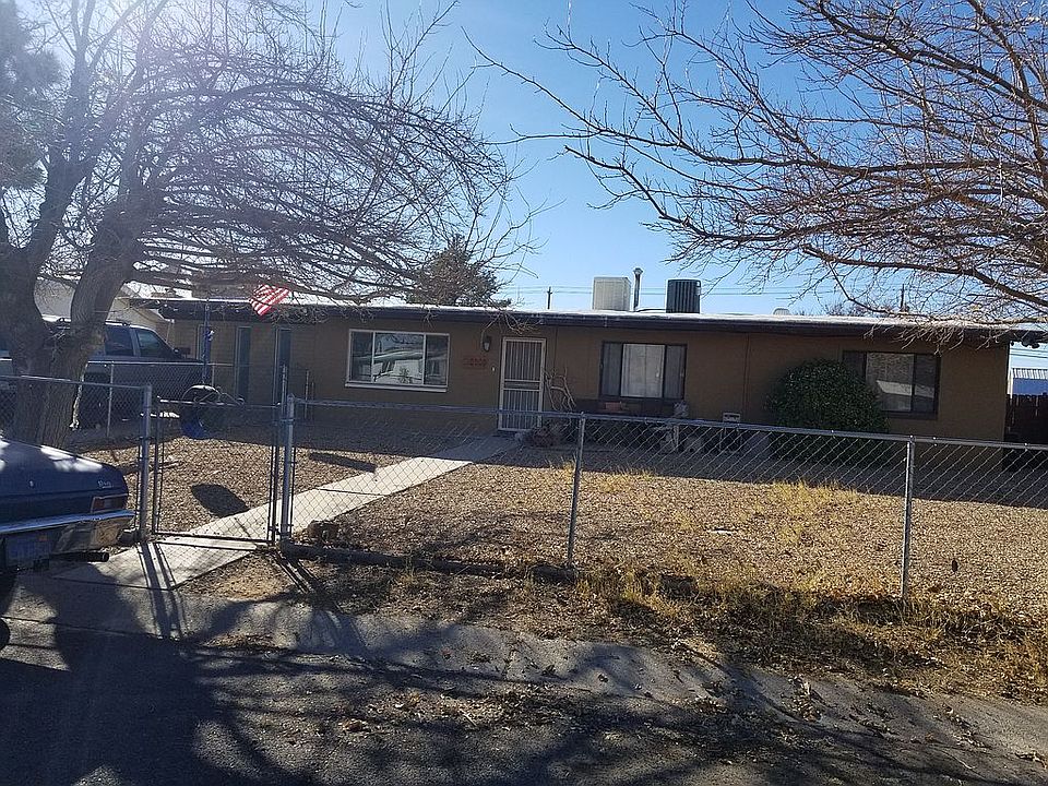 1st image of 2809 Van Marter Dr
