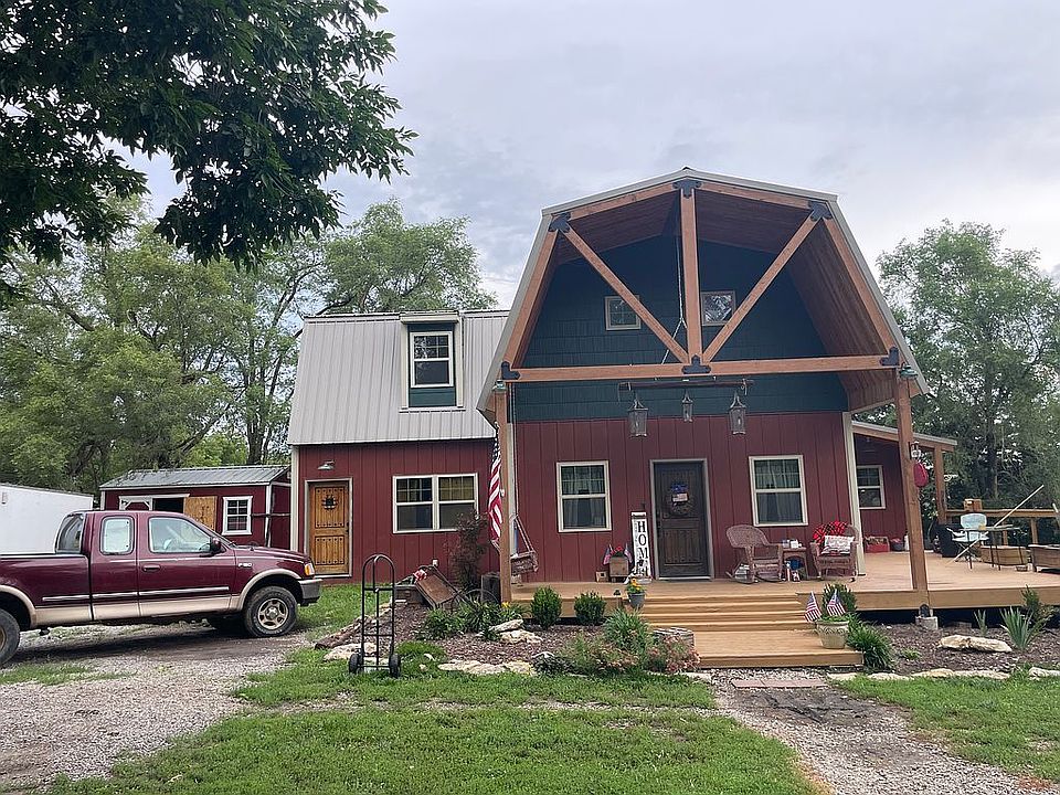 1st image of 1915 12th St