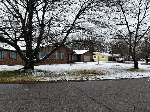 5th image of 1417 N Lakeview Dr