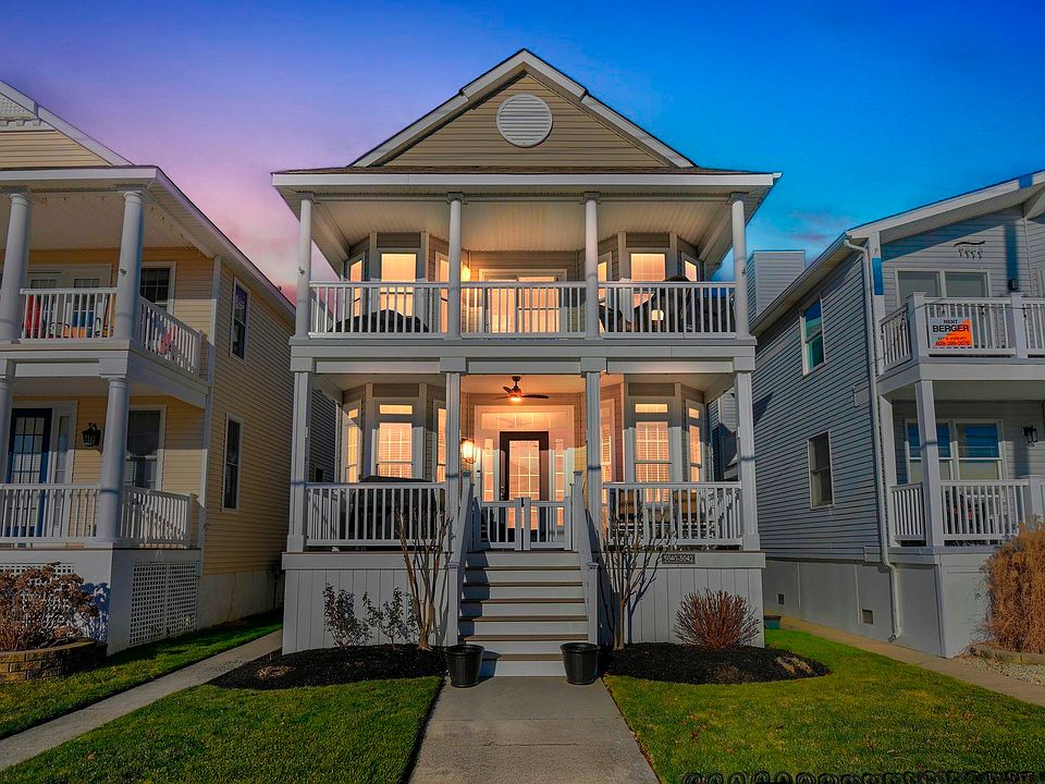 1st image of 5040 West Ave APT 1
