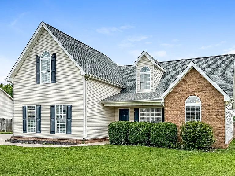 3360 Cornerstone Dr — Photo 4