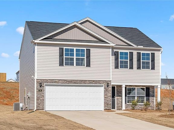 2nd image of 317 Zinnia Pl