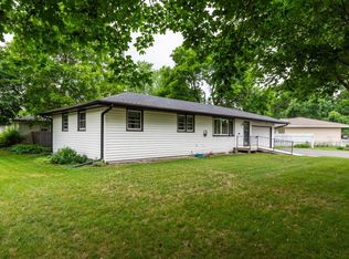 860 Kennaston Dr NE, Fridley, MN 55432