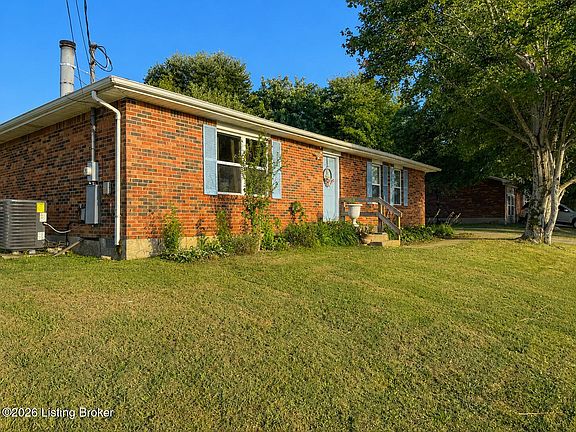 5th image of 102 Heather Ct