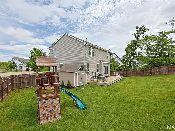5th image of 7 Sturgeon Ct