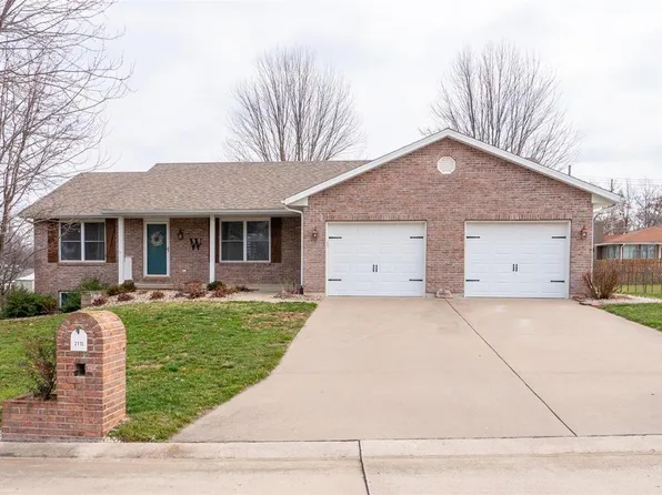 2110 Park Creek Dr, Mexico, MO 65265