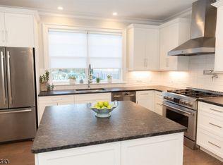 4 Hanover Rd #C-5, Florham Park, NJ 07932