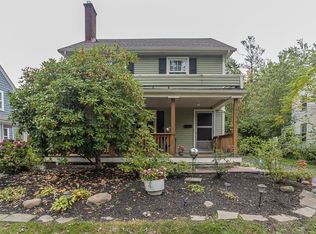 975 Roanoke Rd, Cleveland Heights, OH 44121