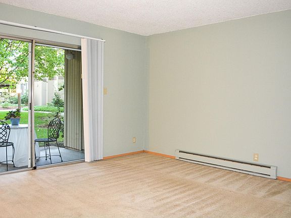 2nd image of 505 Cypress Point Dr Unit 89