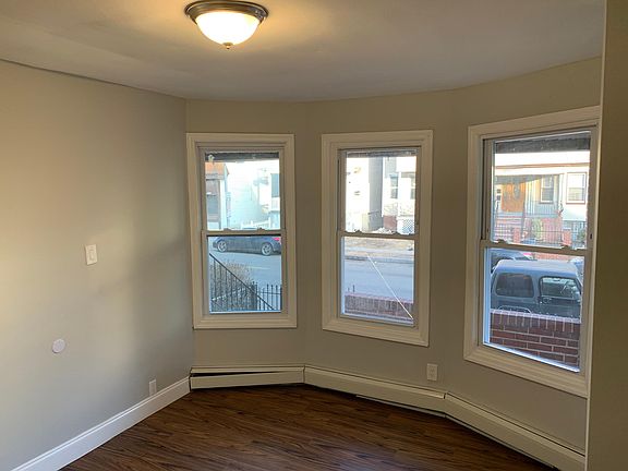 2nd image of 234 Halsted St #1