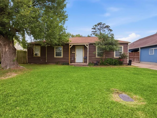 2106 6th St, Galena Park, TX 77547
