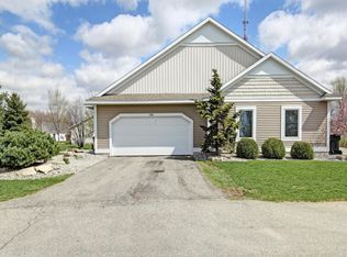 1296 Wildwing Dr, Zeeland, MI 49464